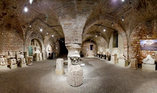 Foro romano e Museo archeologico
