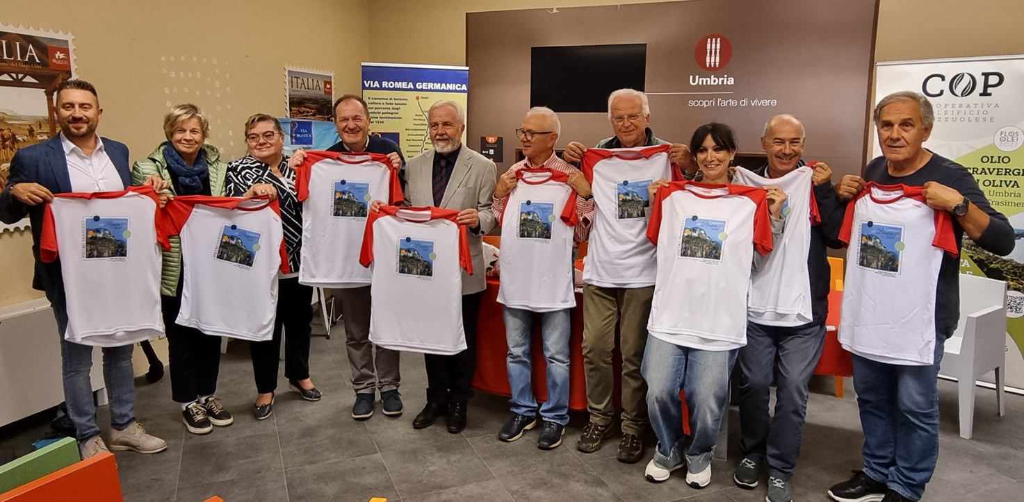 Città della Pieve si prepara per la “Camminata del Perugino”: quattro distanze per arrivare a Paciano, Panicale, Mongiovino e Fontignano