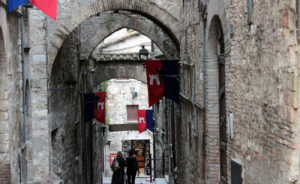 Il narnese, un dialetto raccontato “a pippa de coccio”