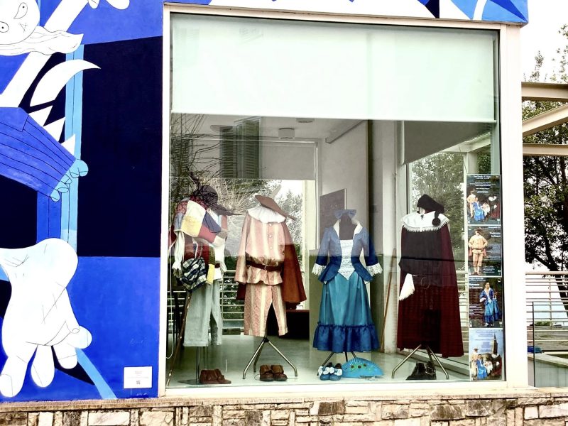 Costumi esposti