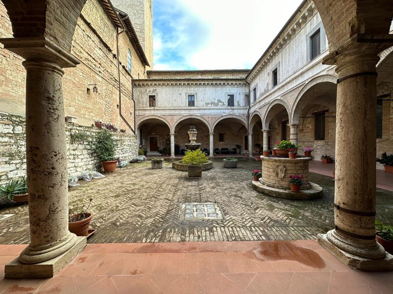 Assisi (PG), Monastero di San Pietro