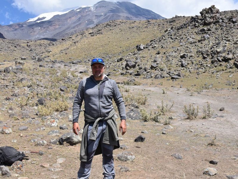 Jacopo Angelini sul monte Ararat mentre saliva sul ghiacciaio a 5000 metri