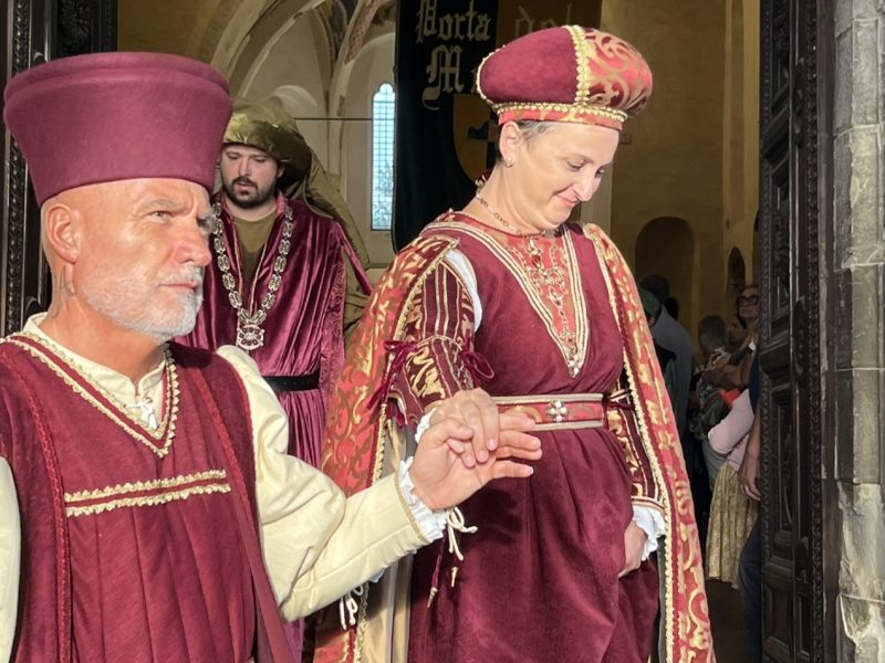Pasquetta a Montone con la prima ostensione della Santa Spina
