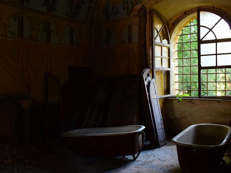 Sara Carletti: «With photography I give voice and memory to abandoned places»